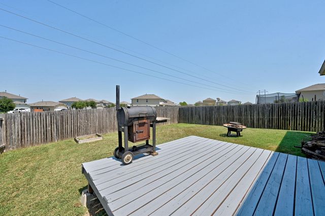 328 Triumph RD, Buda, TX 78610