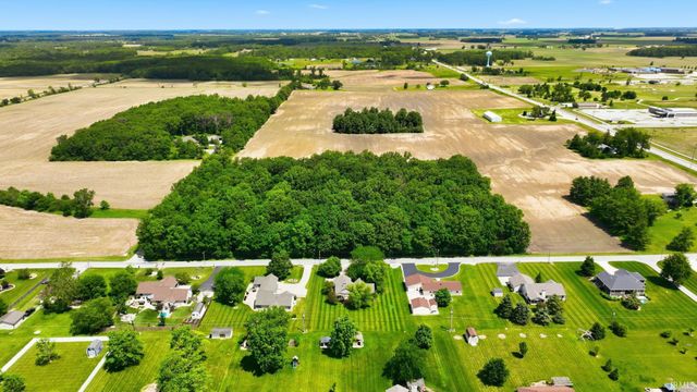 2822 E 250 North, Bluffton, IN 46714