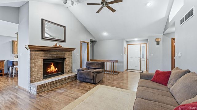 2822 E 250 North, Bluffton, IN 46714