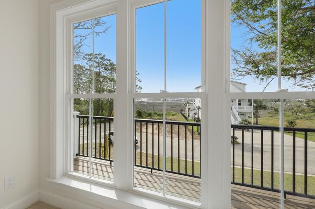 903 Inlet View Dr., North Myrtle Beach, SC 29582