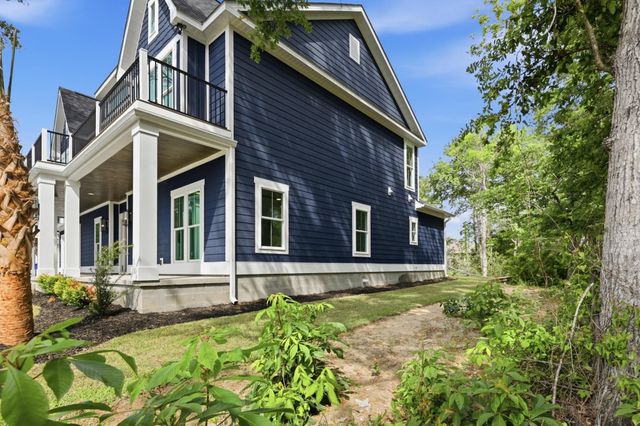 903 Inlet View Dr., North Myrtle Beach, SC 29582