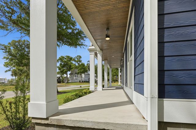 903 Inlet View Dr., North Myrtle Beach, SC 29582