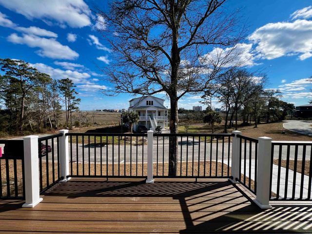 903 Inlet View Dr., North Myrtle Beach, SC 29582