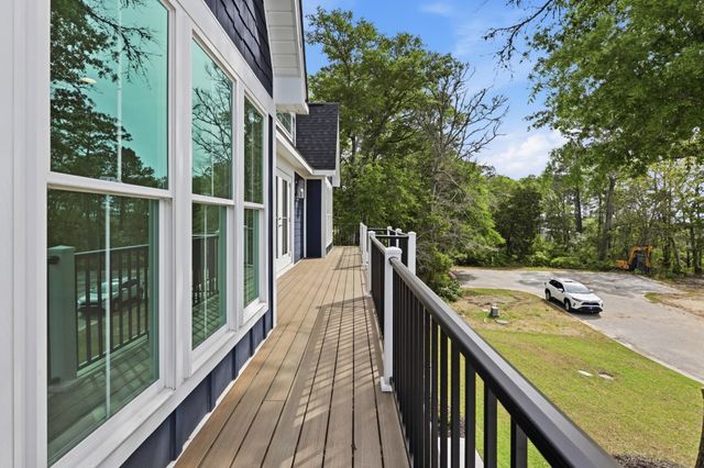 903 Inlet View Dr., North Myrtle Beach, SC 29582