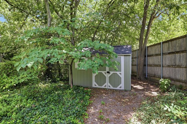 10355 Baronne Circle, Dallas, TX 75218