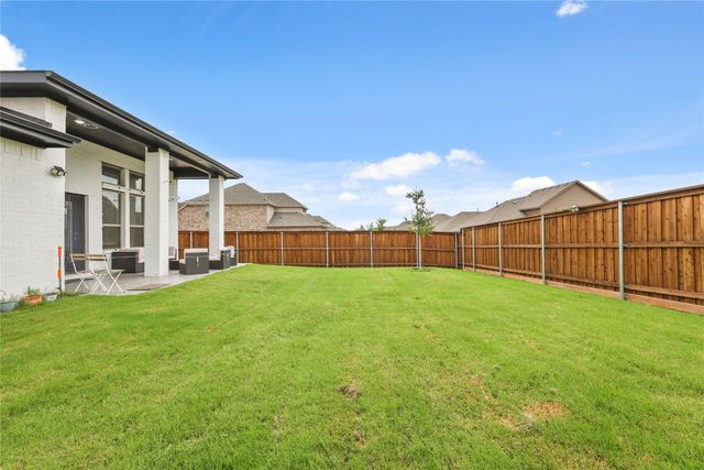 521 Wickerdale Way, Little Elm, TX 75068