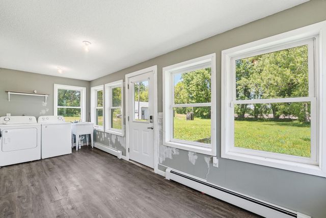 8005 381st Avenue NW, Dalbo, MN 55017