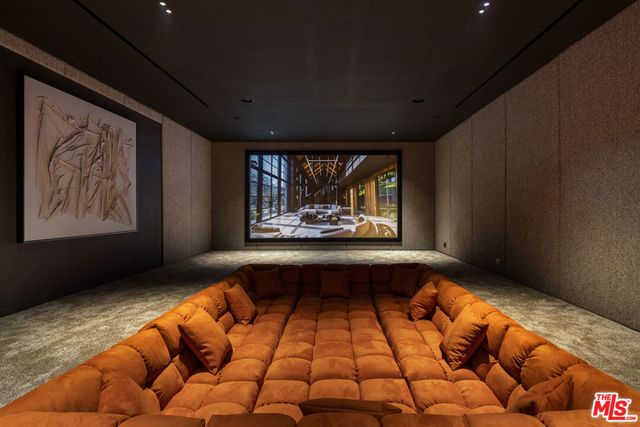 8741 St Ives Drive, Los Angeles, CA 90069