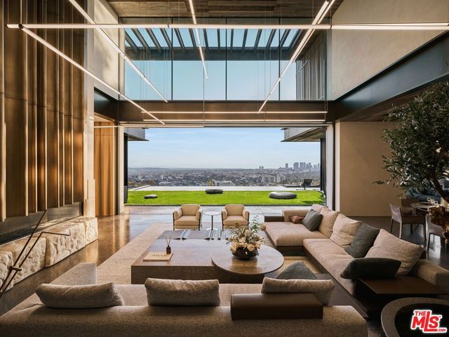 8741 St Ives Drive, Los Angeles, CA 90069