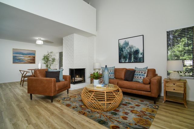 130 Hartnell Pl, Sacramento, CA 95825