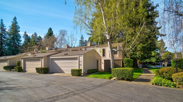 130 Hartnell Pl, Sacramento, CA 95825