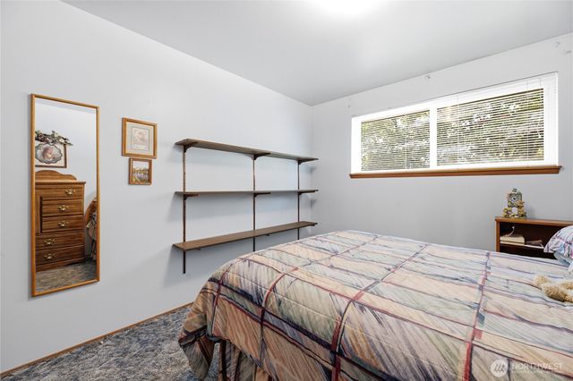 420 S 128th Street, Burien, WA 98168