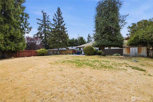 420 S 128th Street, Burien, WA 98168
