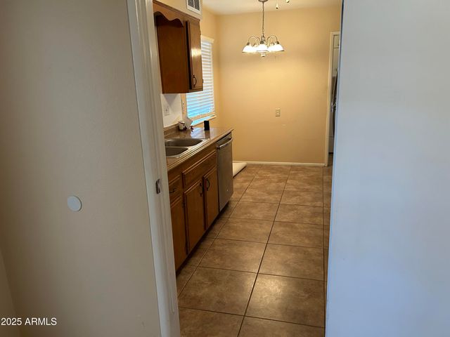 13677 N NEWCASTLE Drive, Sun City, AZ 85351