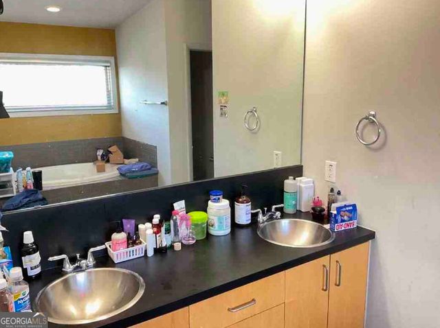 1785 Ellen Street NW, Atlanta, GA 30318