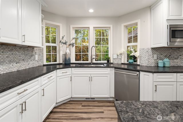 28631 NE Tolt Hill Road, Carnation, WA 98014