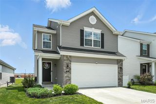 339 Crestfield Court, St Charles, MO 63301