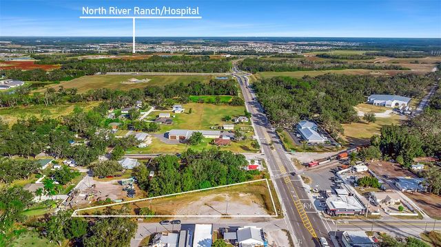 12346 US-301, Parrish, FL 34219