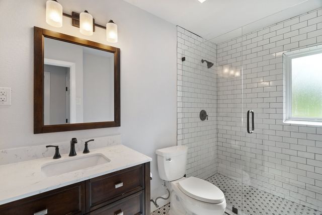 3308 Alaska Avenue, Dallas, TX 75216