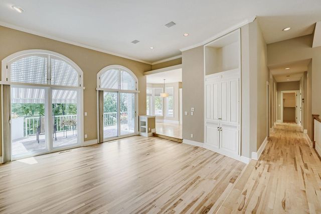 7170 Kenmare Drive, Bloomington, MN 55438