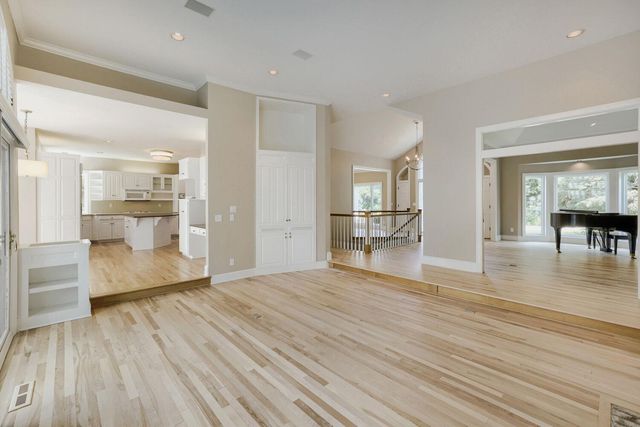 7170 Kenmare Drive, Bloomington, MN 55438