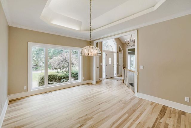 7170 Kenmare Drive, Bloomington, MN 55438