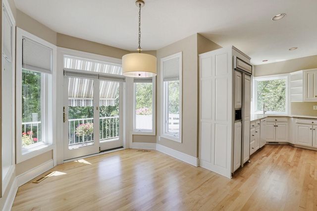 7170 Kenmare Drive, Bloomington, MN 55438