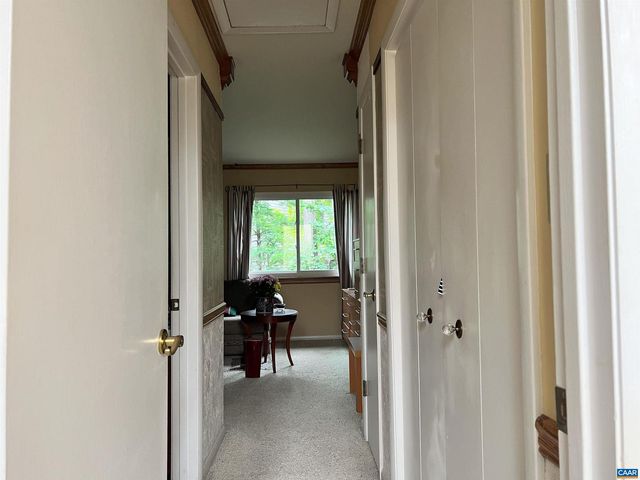 1518 BIRNAM DR, Charlottesville, VA 22901