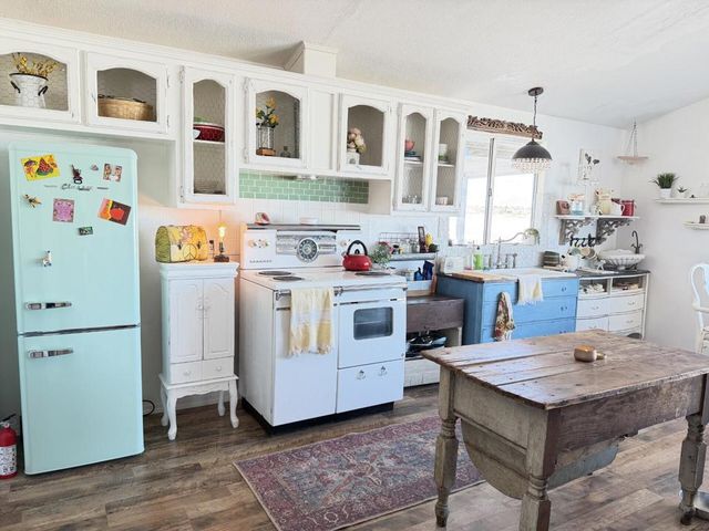 2385 Oahu Lane, Thermal, CA 92274