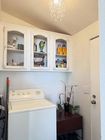 2385 Oahu Lane, Thermal, CA 92274