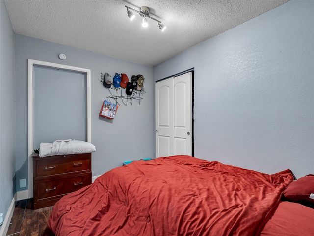 7018 GLENVIEW DRIVE, Tampa, FL 33619