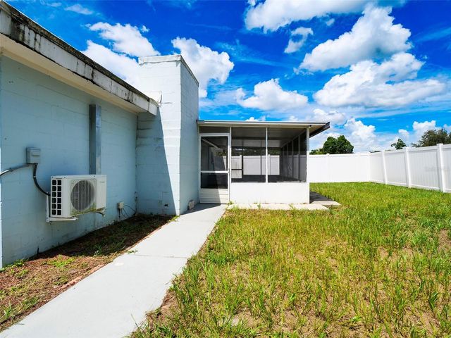 7018 GLENVIEW DRIVE, Tampa, FL 33619