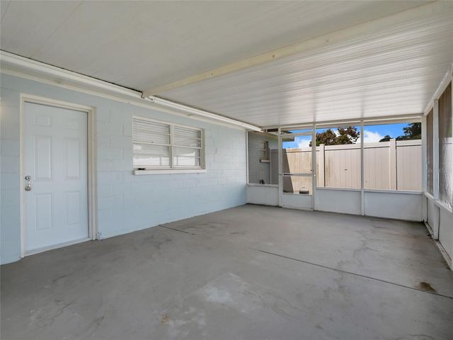 7018 GLENVIEW DRIVE, Tampa, FL 33619