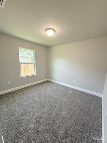 9687 Angel Oak Dr, Pensacola, FL 32526