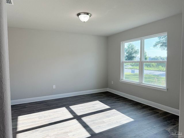 9687 Angel Oak Dr, Pensacola, FL 32526