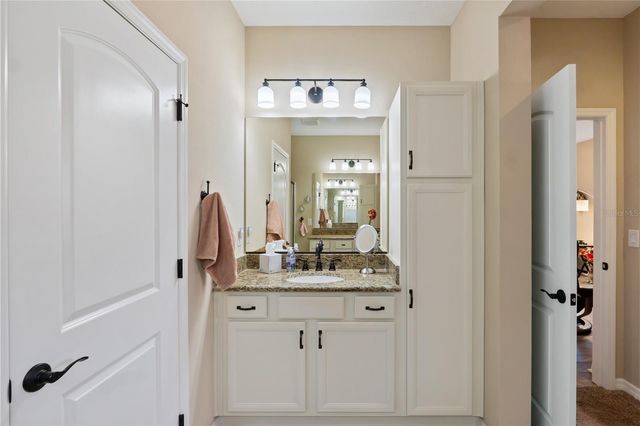 5265 NW 33RD PLACE, Ocala, FL 34482