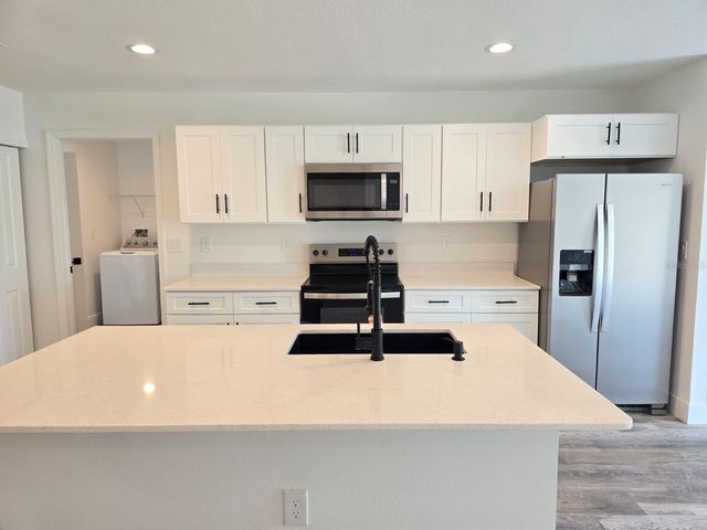2106 BASIN ST AVENUE, Port Charlotte, FL 33952