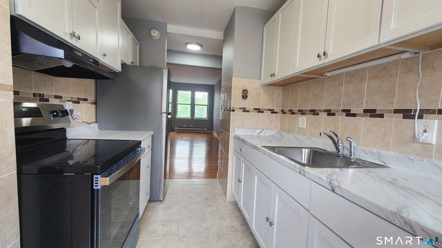 16-20 Townley Street C3, Hartford, CT 06105