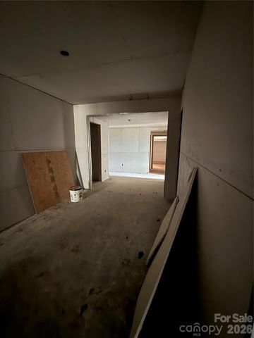 8106 Mount Holly Road, Charlotte, NC 28214