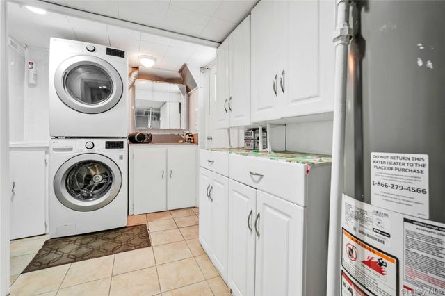6154 77TH Place, Middle Village, NY 11379