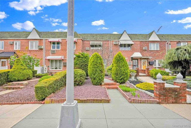6154 77TH Place, Middle Village, NY 11379