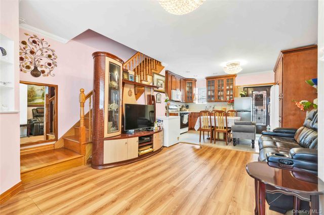 6154 77TH Place, Middle Village, NY 11379