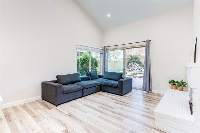 2059 Seaview, Fullerton, CA 92833