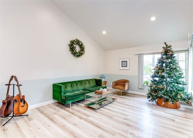 2059 Seaview, Fullerton, CA 92833