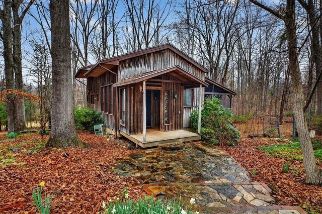2705 GREENFIELD RD, Afton, VA 22920