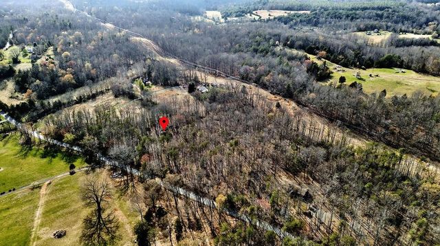 2705 GREENFIELD RD, Afton, VA 22920