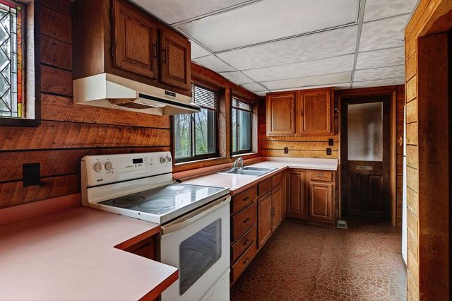 2705 GREENFIELD RD, Afton, VA 22920