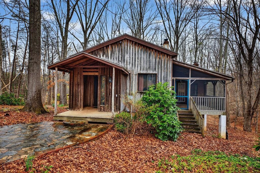 2705 GREENFIELD RD, Afton, VA 22920
