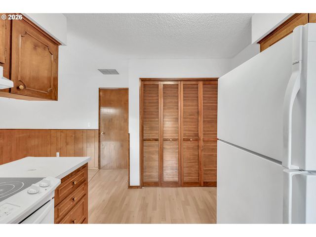 6980 Sw 130TH Ave, Beaverton, OR 97008