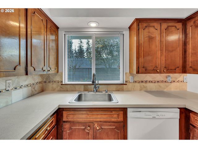 6980 Sw 130TH Ave, Beaverton, OR 97008